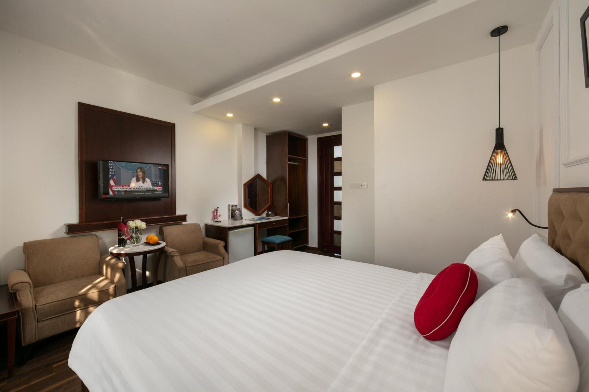 Victory Legend Hotel & Spa Hanoi Buitenkant foto